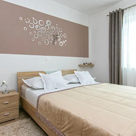 With A Parking Space Brela, Makarska - 20221 Apartment