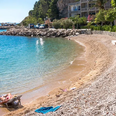 With A Parking Space Brela, Makarska - 20221 Apartment Brela